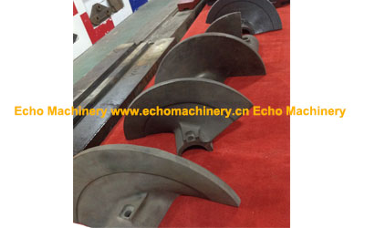 Auger of Asphalt Paver